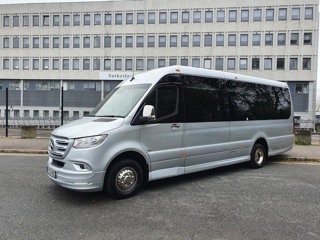 EVM Minibus and Minicoach | Minibus and Midibus from EVM UK